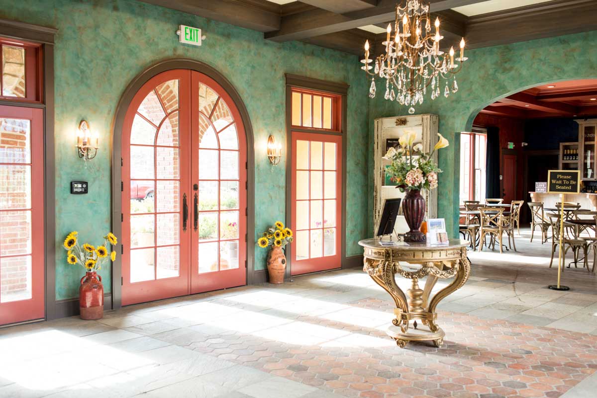 lake chelan winery and vinyard